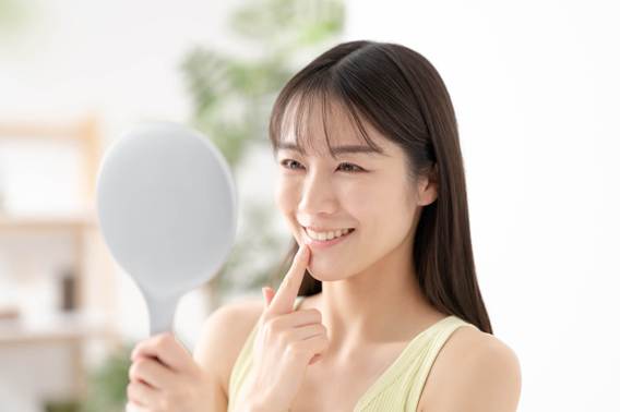 インビザラインで前歯のみ矯正するときの費用は？安く抑える方法も解説